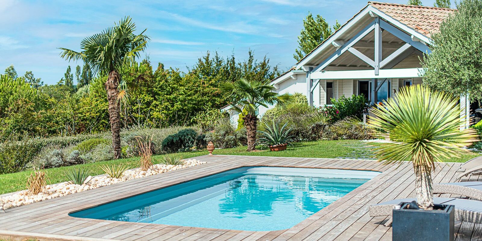 Piscine extérieure ronde