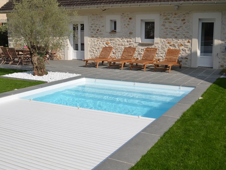 Couverture Hulys Motorisée