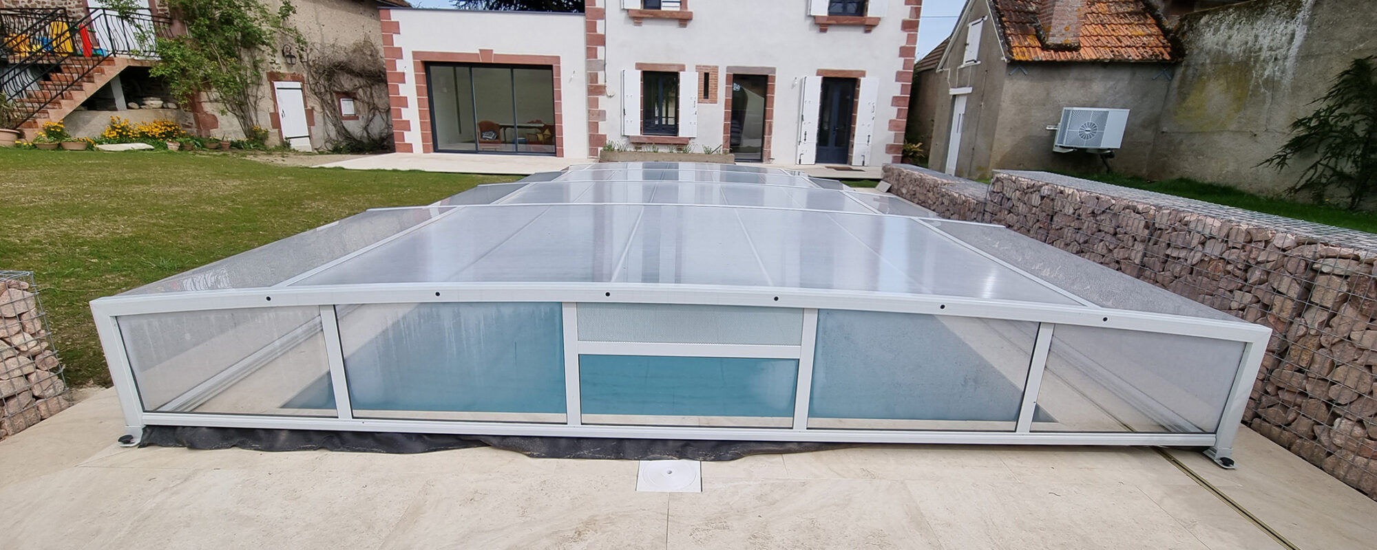 Abri de piscine blanc Evo-bas par EAP