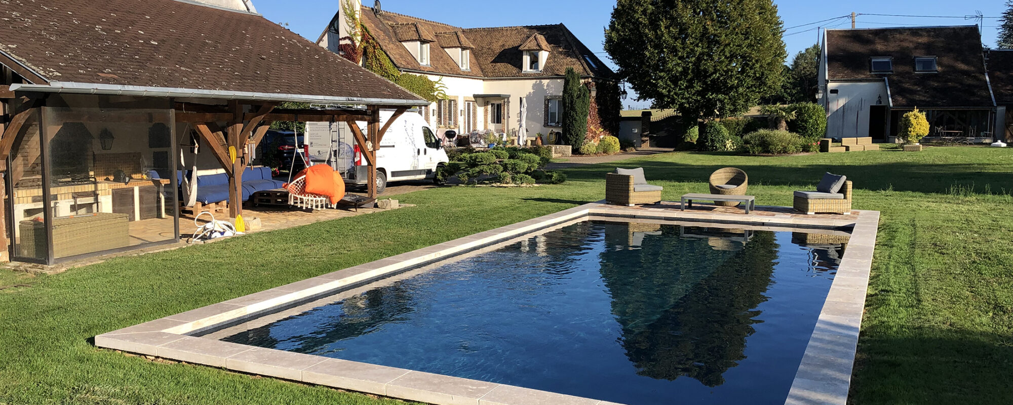 Piscine extérieure de 5 x 11 m