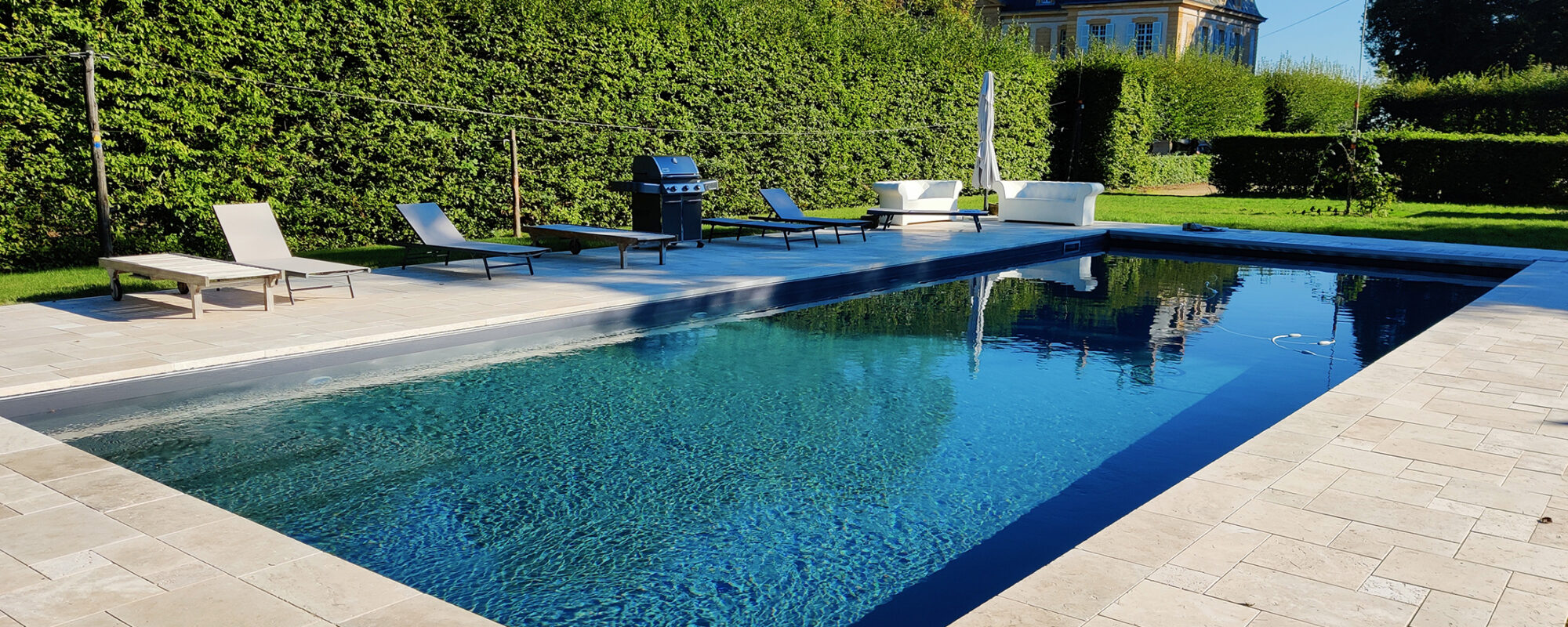 Piscine classique 14 x 6 m avec liner gris anthracite