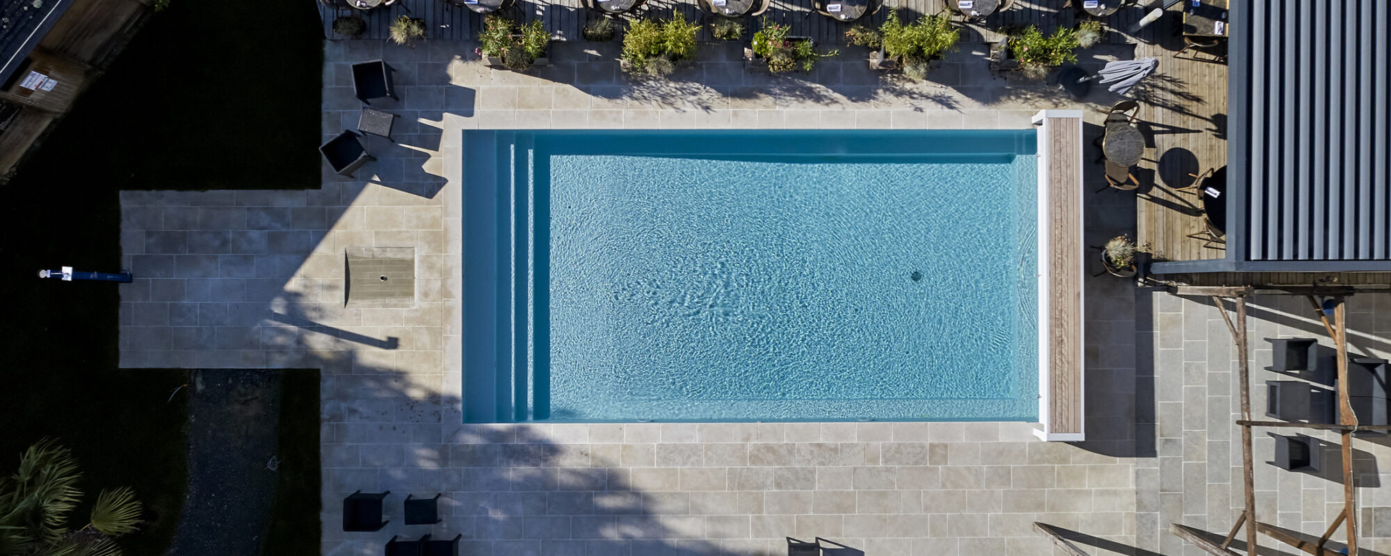 Piscine collective extérieure