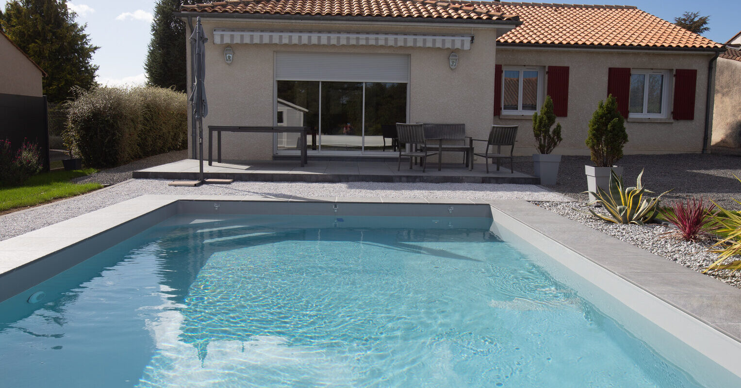 Constructeur de piscine à La Rochelle (17)