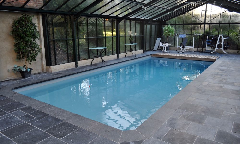 Rénovation d'une piscine intérieure